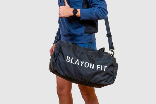 This gym duffle bag is a fashionable bag for boys and men