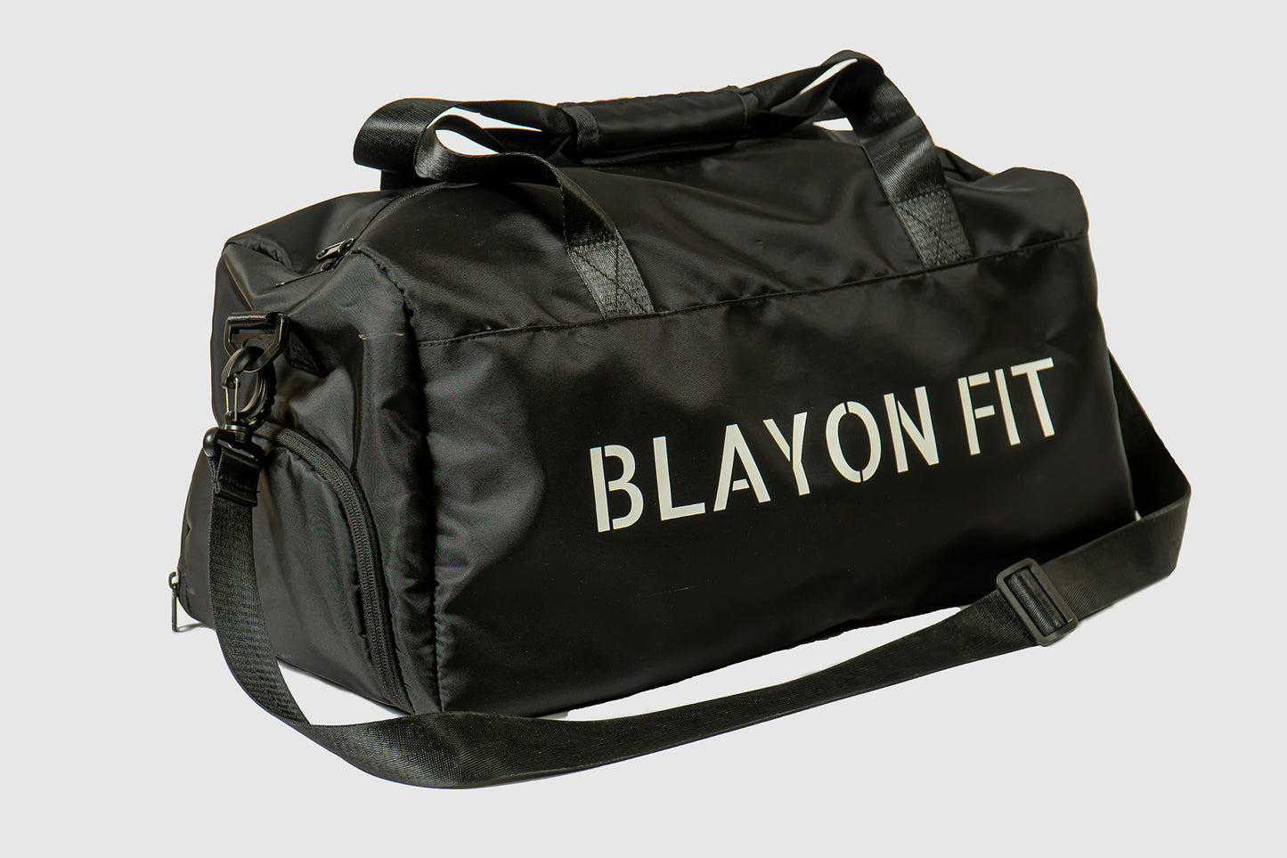 The best weightlifting gym bag in the industry, conveniently caries all of your gym accessories and equipment